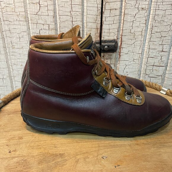 VTG Iconic Vasque Sundowner GTX hiking boots 11 - Picture 2 of 6